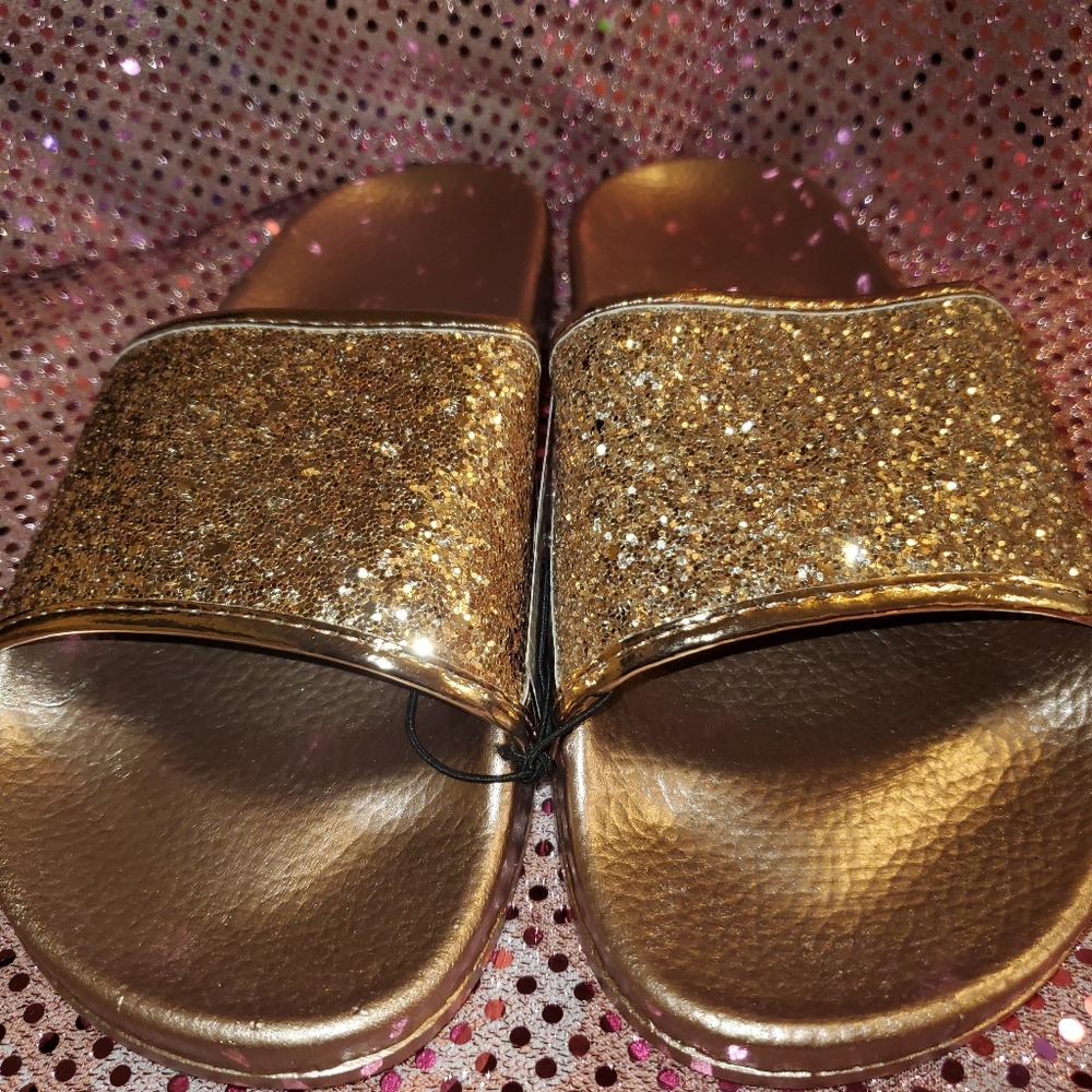 Rose Gold Glitter Slides 9/10 fits like 7/8